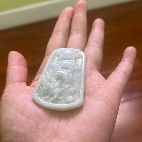 Jade dragon - Picture 1 of 4